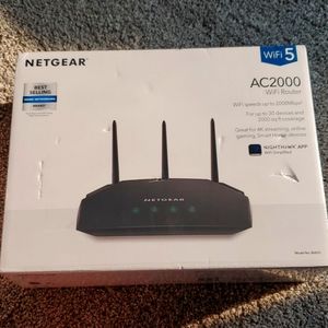 NETGEAR AC2000 WiFi Router